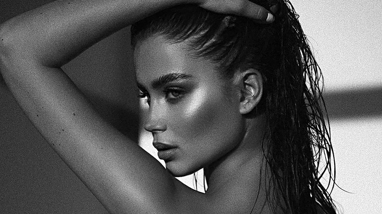 KastomariN - Sorry 2021