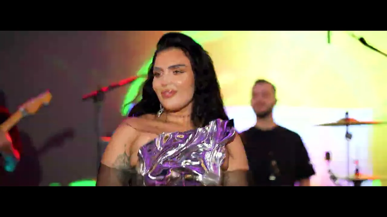 Oana Radu - Au ce mi-ai facut tu mie (LIVE & Band)