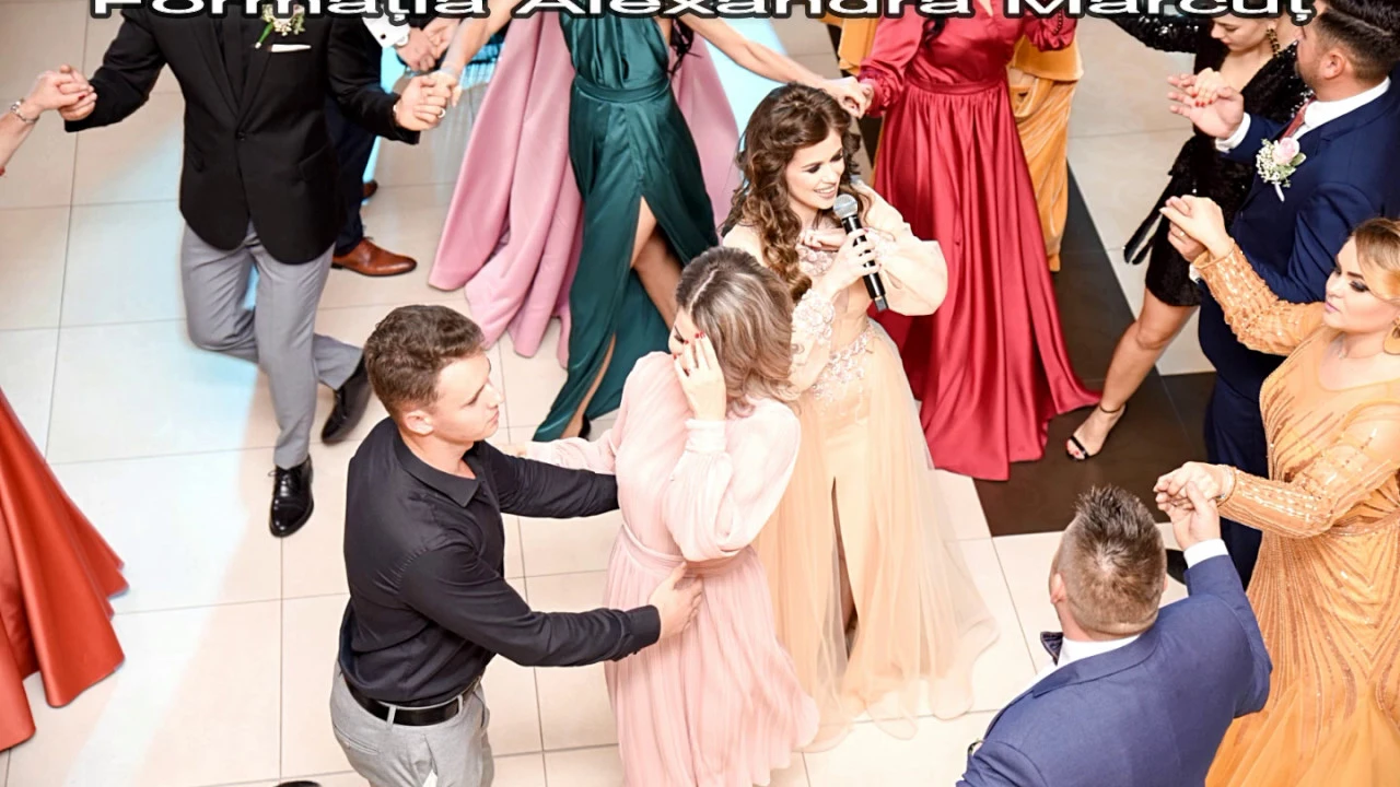 Alexandra Marcut - Vin la tine, Luna alba (varianta romana)