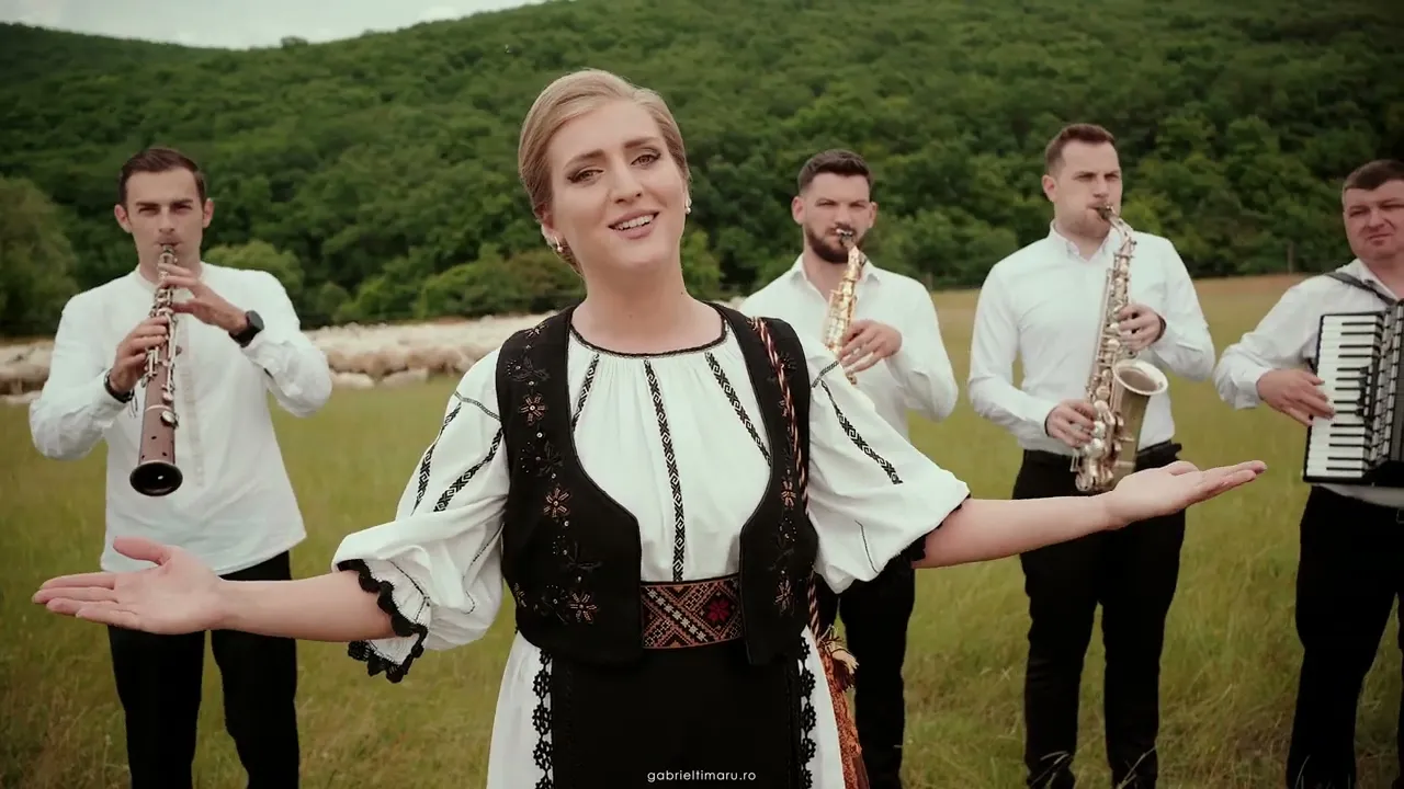 Delia Stanciu - Badea are turma mare