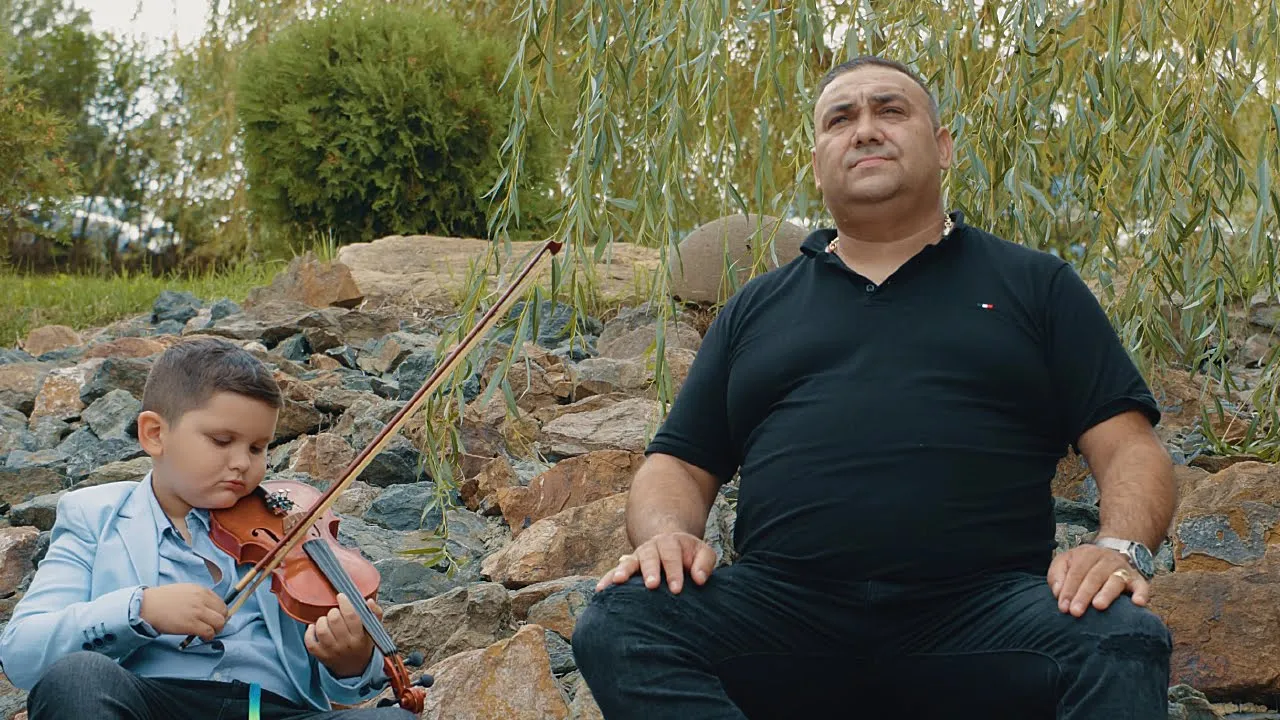 Ciprian de la Bistrita - Parca as fi facut din piatra (Originala 2022)