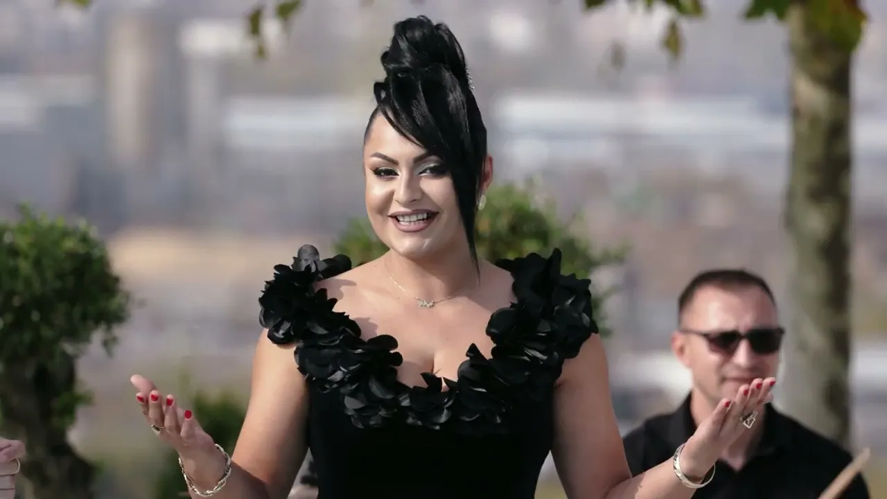 Formatia Daniel Kalu si Madalina Flori