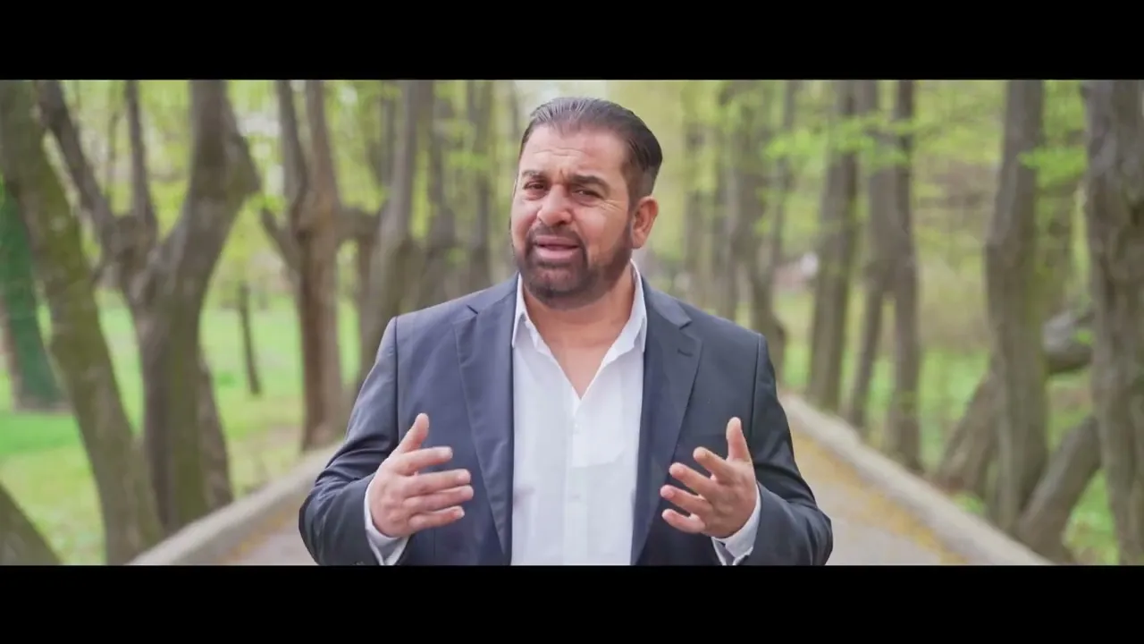 Gioni din Ferentari - Mama, eu te strig la poarta