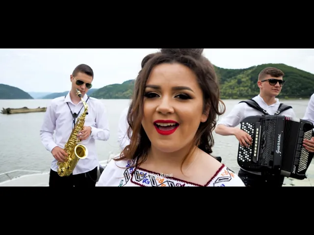 Tundrea Ionela - Uita-te badita prin ocheti (COVER)