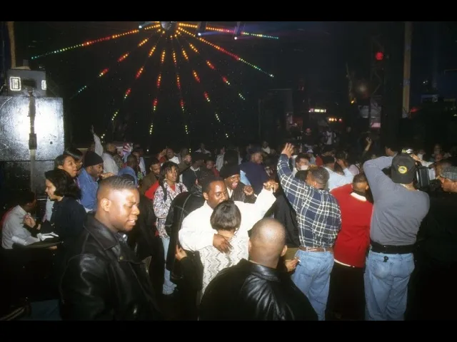 Robert Cristian - Maze (Original Mix)