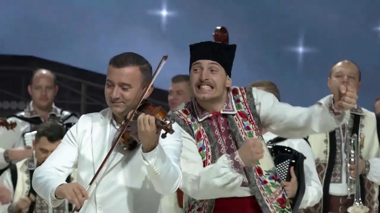 Vasile Advahov - Batuta lui Posoma