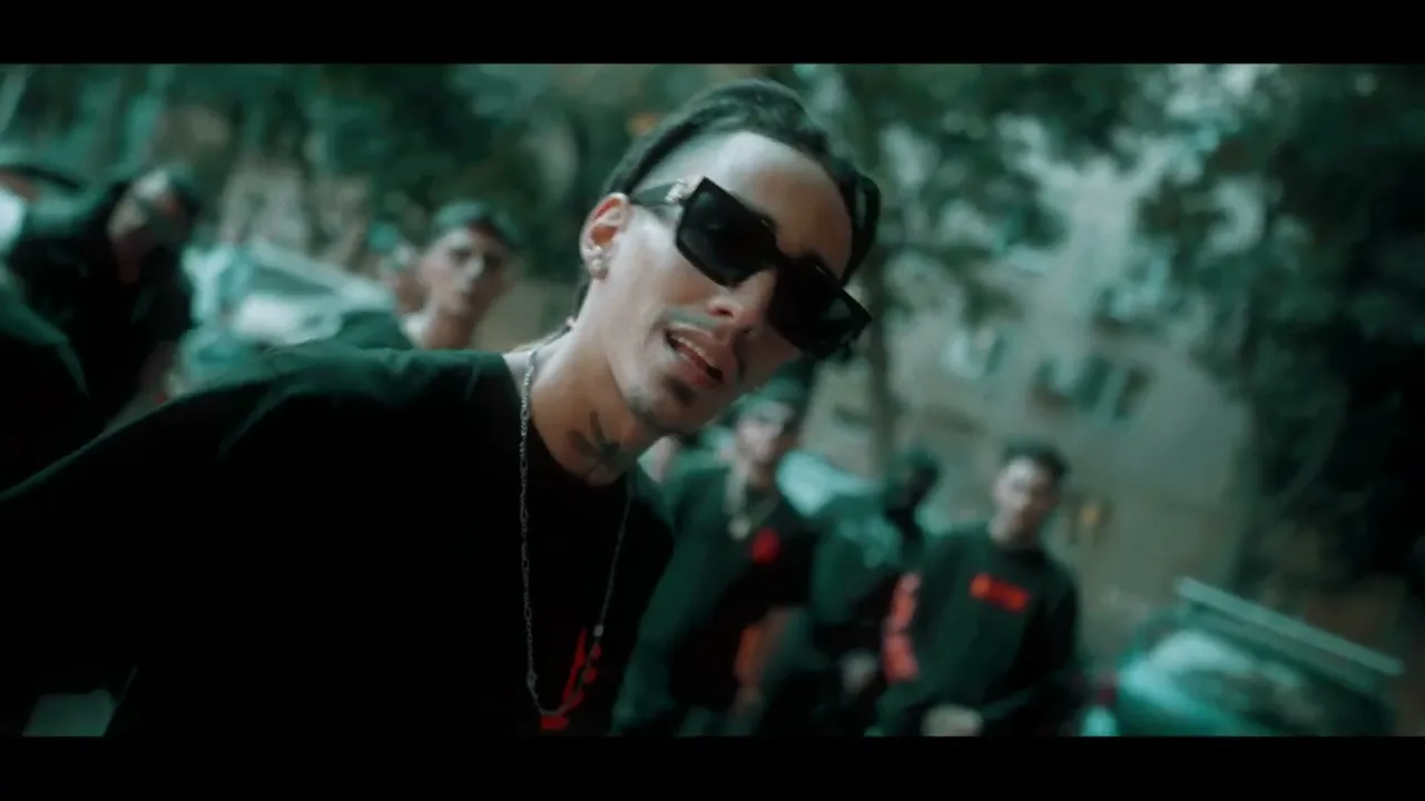 Amuly - De Unde Sunt Freestyle (Original Radio Edit)