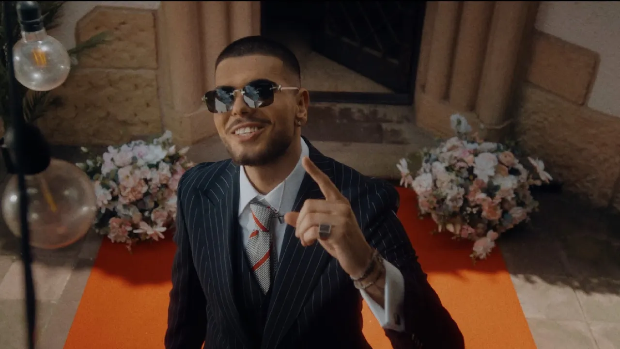 Andrei Banuta - Portofel (Video Original)