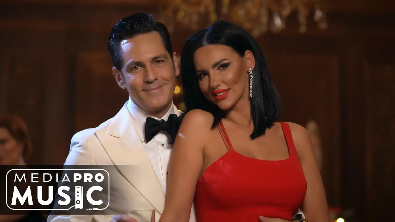 Stefan Banica & Lavinia - Craciunul, vine Craciunul (Original Radio Edit)