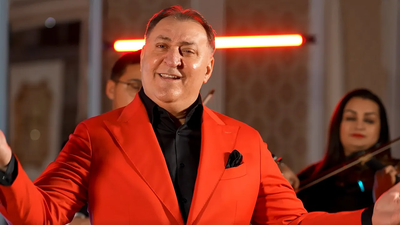 Vali Vijelie & Costelus de la Buzau - Am pasit cu dreptul in viata (Muzica de Petrecere 2023)