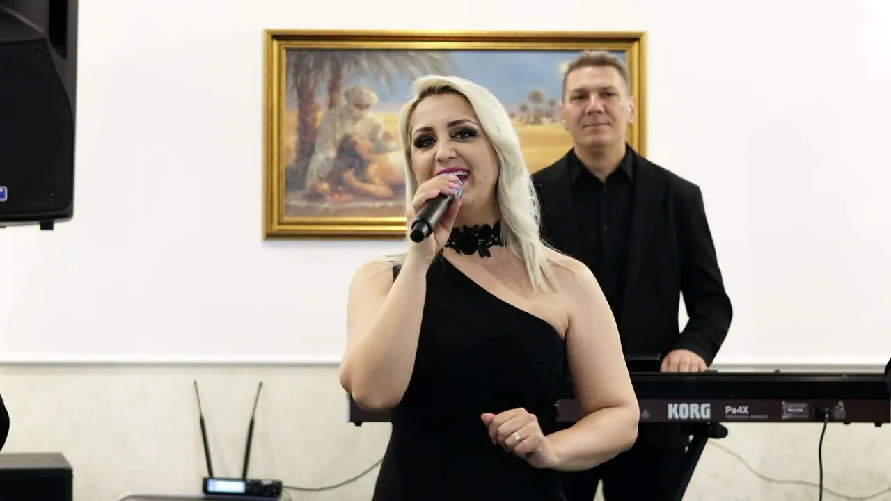 Cristina Peta si Formatia Gabi Nistor - Muzica de petrecere OLTENEASCA