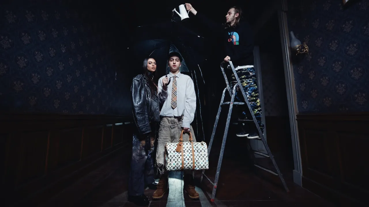 NOUA UNSPE x OSCAR - ANGELINA JOLIE