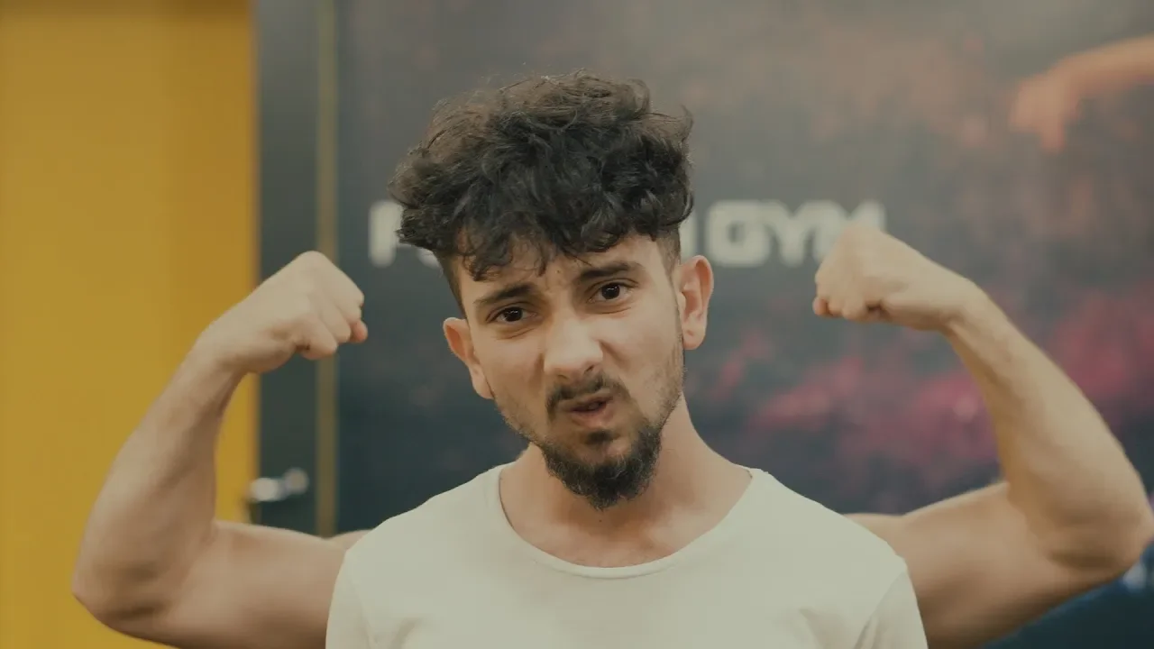 MERG LA SALA #NoapteaTarziu (Cover amuzant DJ Snake, J. Balvin, Tyga - Loco Contigo)