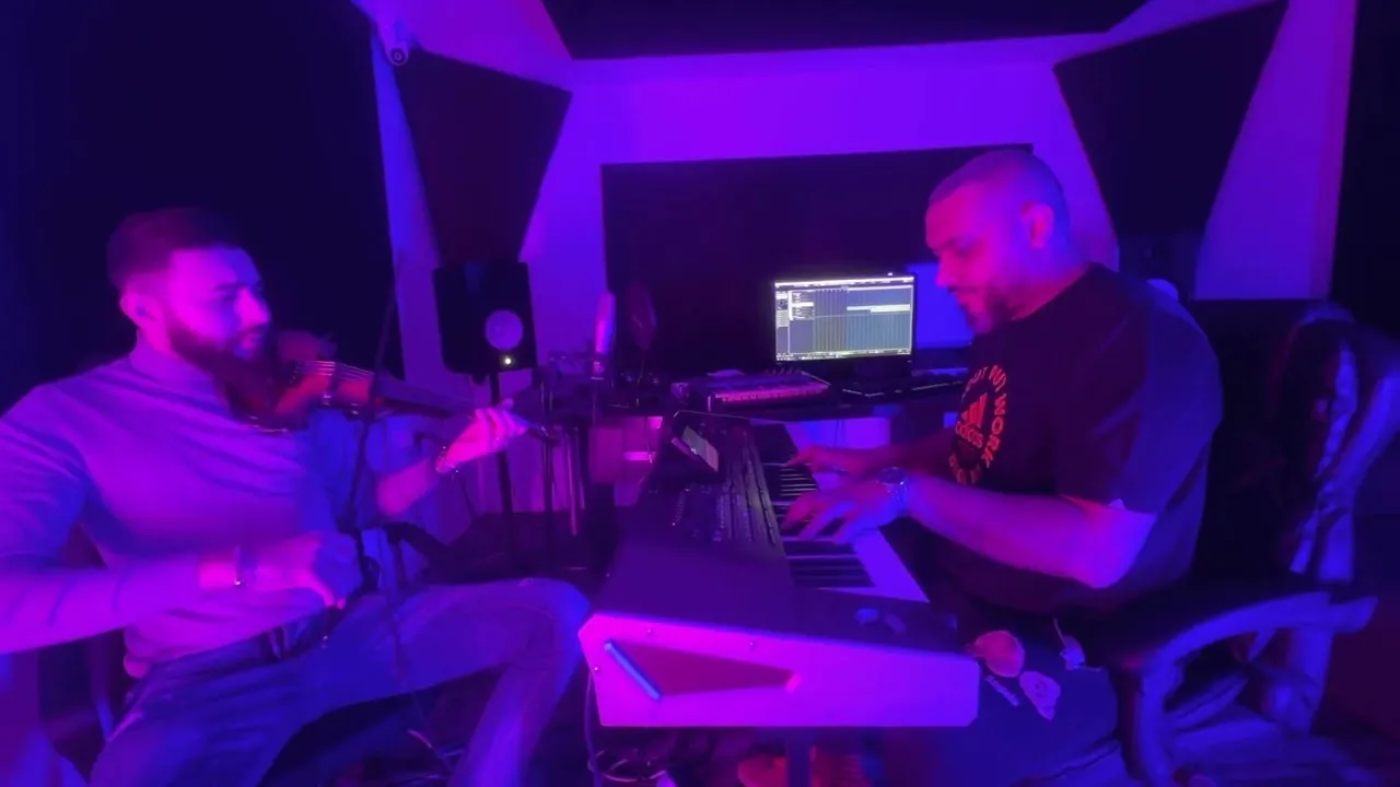 Bobiku & Bugy - The secret (LIVE SESSION)