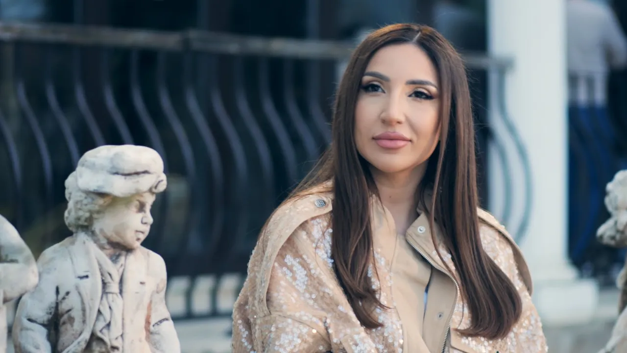 Ramona David - Sa fulgere si sa tune