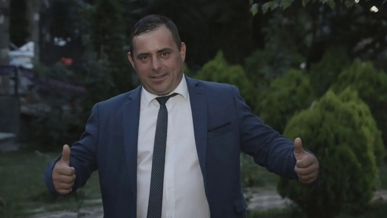 Sorinel de la Plopeni - colaj etno 2020 august nou