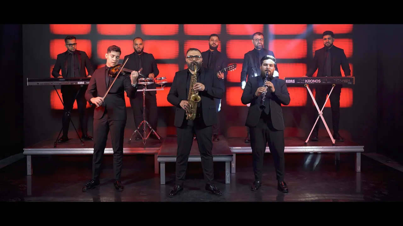 Formatia Marinica Namol - La multi ani Romania !