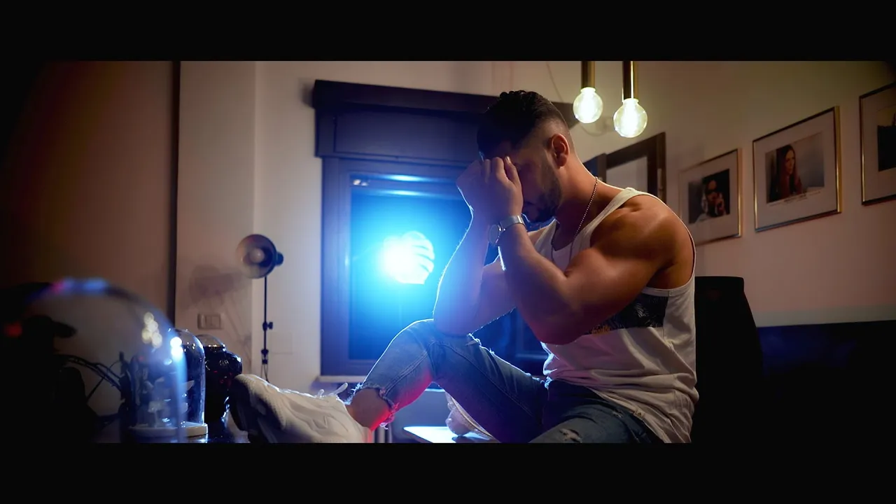 Toni de la Brasov - Noaptea cu ochii-n tavan (Originala 2020)