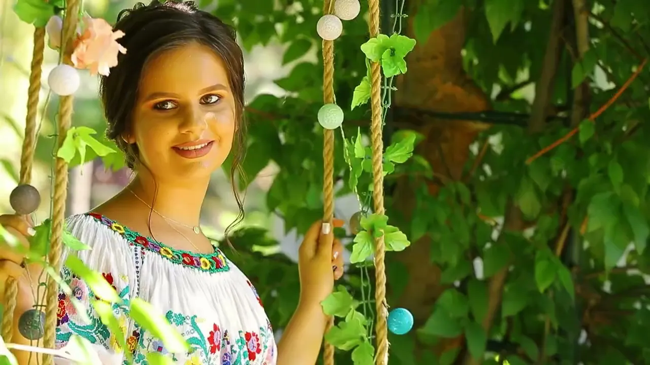 Adelina Bivolaru - Canta inima cat poti 2021