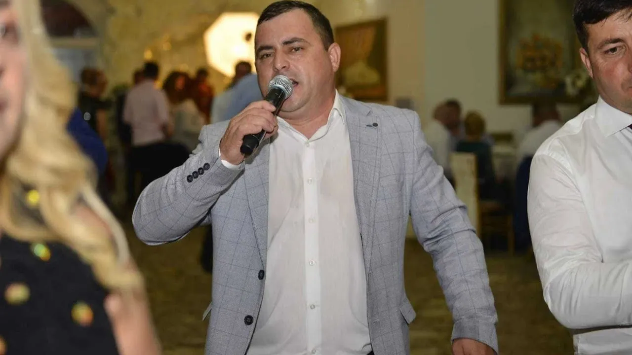 Muzica de Petrecere 2020 Cel mai ascultat colaj cu Sorinel de la Plopeni 2020