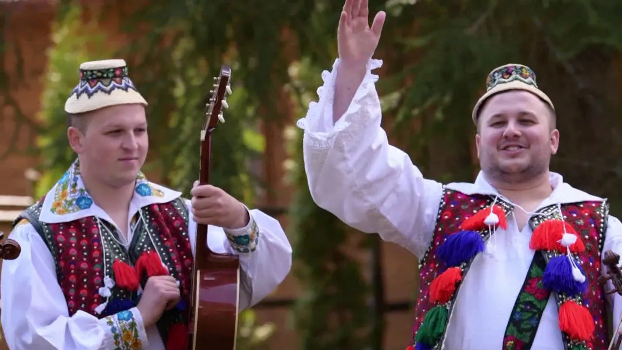 Daniel Dogaru - Ploaie Doamne peste sat 2019