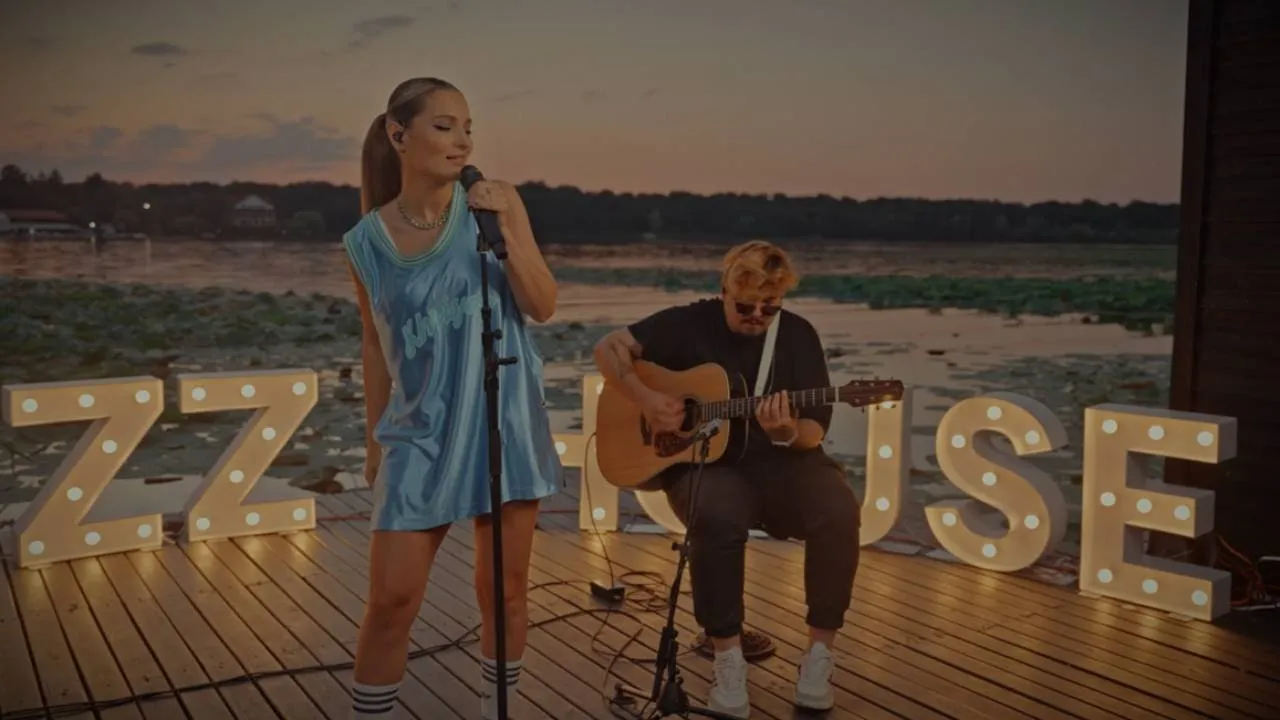 Minelli - MMM Live at Buzz House