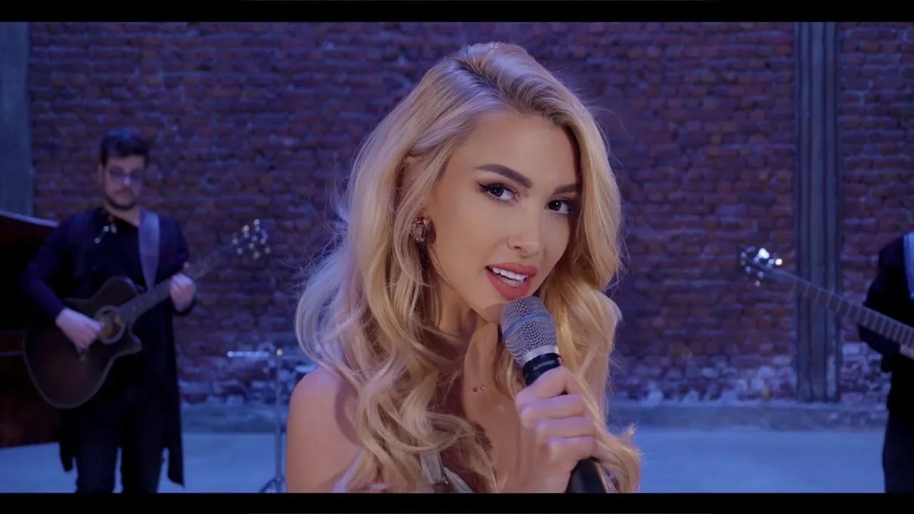 Andreea Balan & Trupa The Mood - Live session Amintiri x Soare dupa nori x Inima de fier