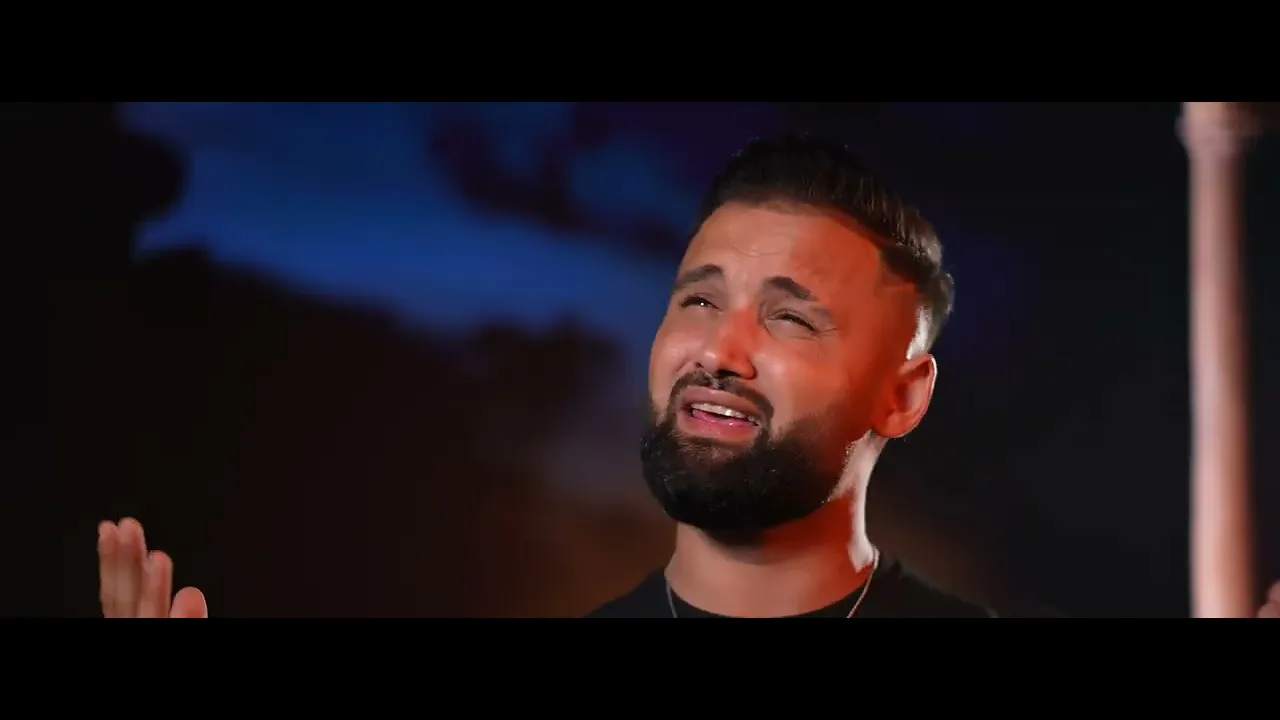 Elys - E ceasul patru si ceva x Daca ma iubesti, te intorci acasa