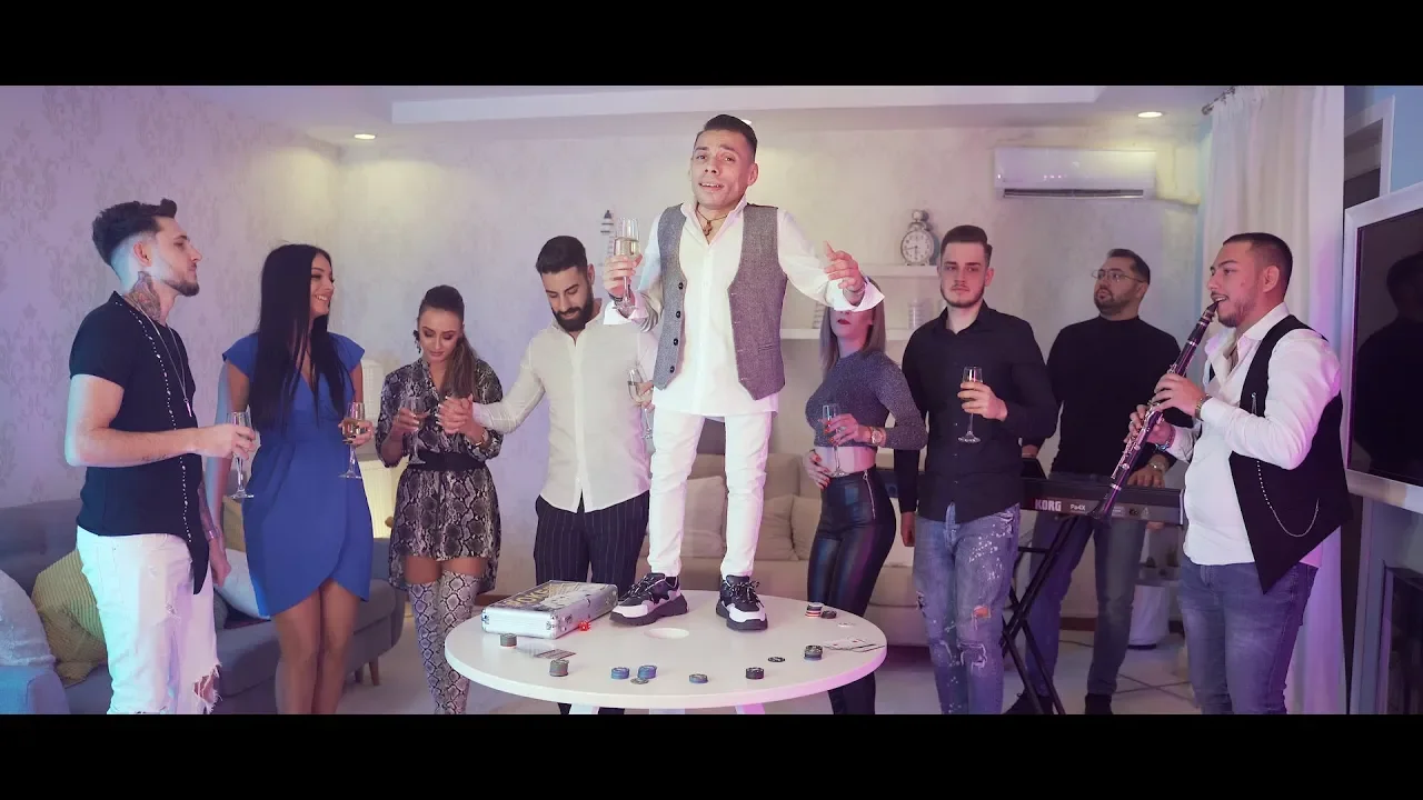 Edy Talent - Dati un share iubirii noastre - SIMINA x ALEX x ROBERT x MARI (Originala 2019)