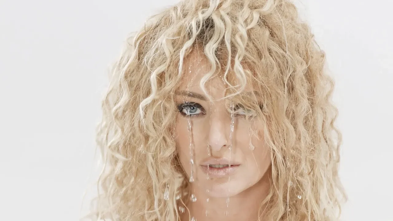 Delia - Dragoste cu Dinti (Original Radio Edit)