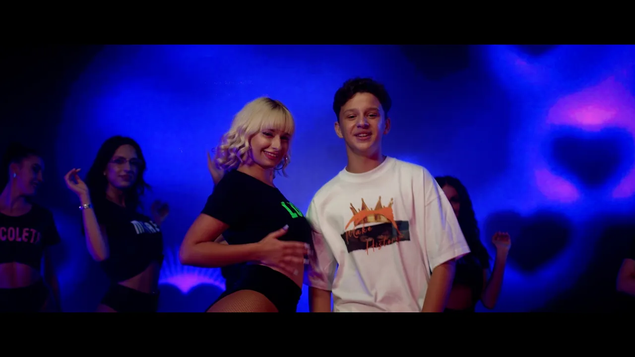 Denis Nuca - 7 Gagici (Video Original)