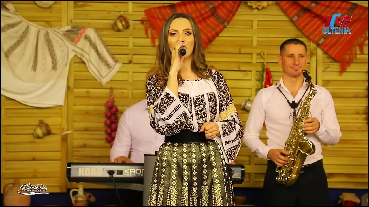 Oana Palavu - Mi-a trecut viata muncind (LIVE cover)