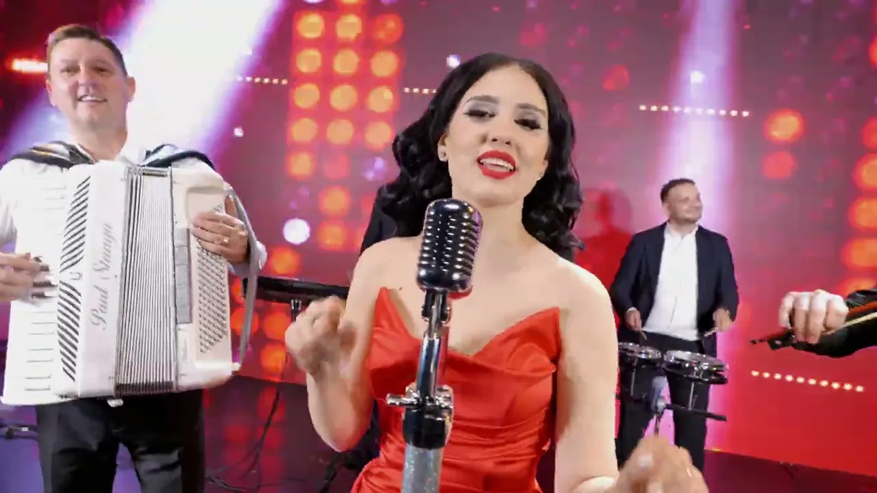 Formatia Paul Stanga live Refresh (COVER Viorica de la Clejani)