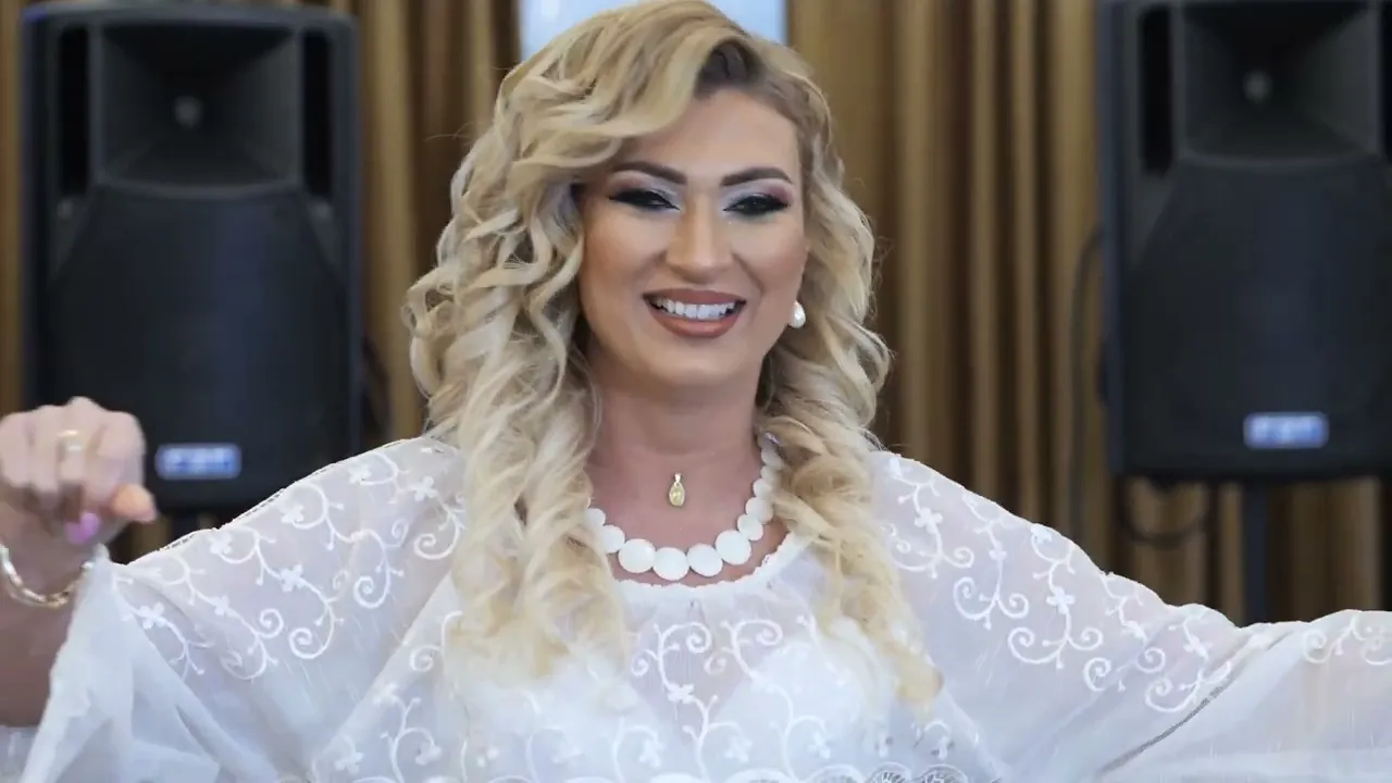 Andreea Todor si formatia Armonik - Saxofonul cu o mana 2022