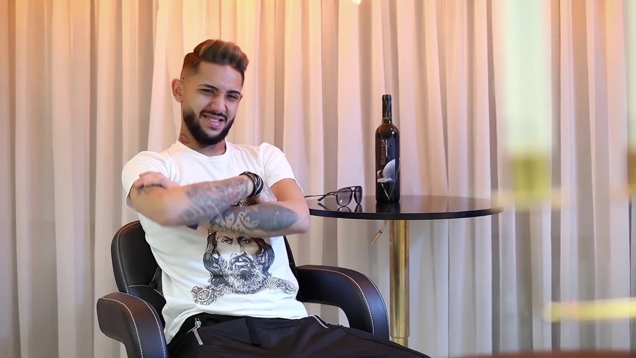 NIKOLAS SAX si FLORINEL - IN PICIOARE M-AI CALCAT (Originala 2019)